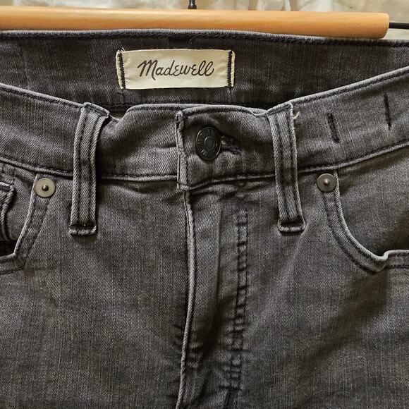 Madewell 9" Mid-Rise Skinny black ripped raw hem jeans size 27 Tall - Picture 2 of 12